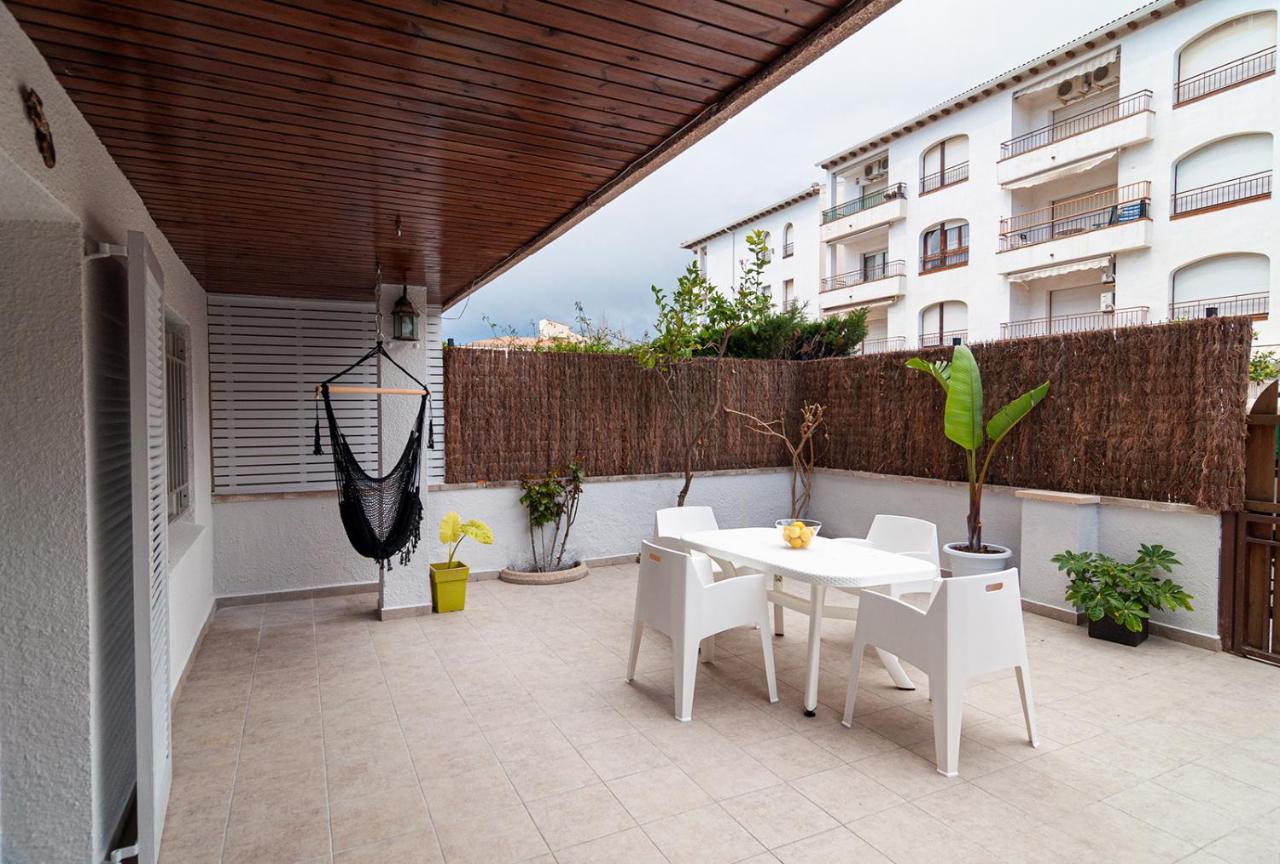 Near Beaches Large Private Patio, Aircon & Community Pool Coma-Ruga Extérieur photo