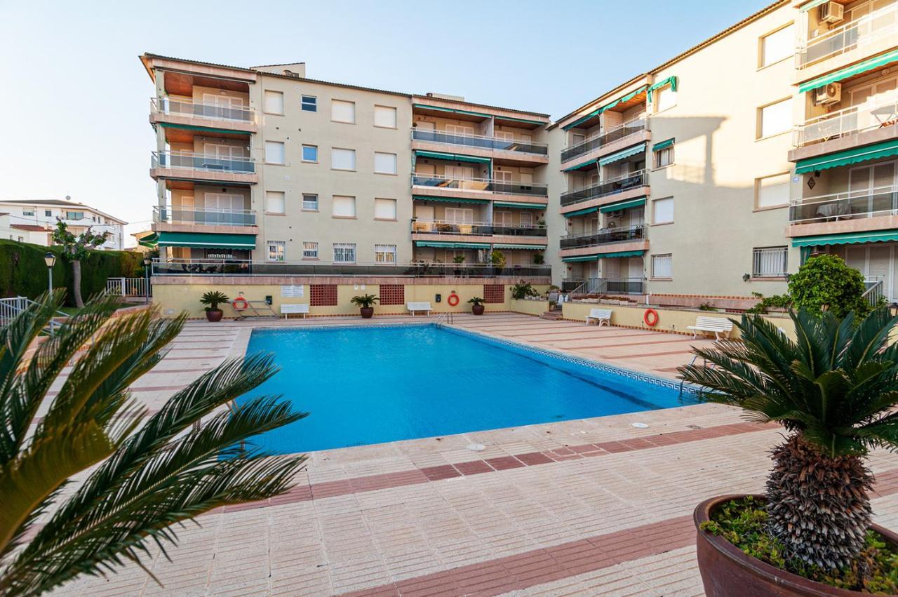 Near Beaches Large Private Patio, Aircon & Community Pool Coma-Ruga Extérieur photo