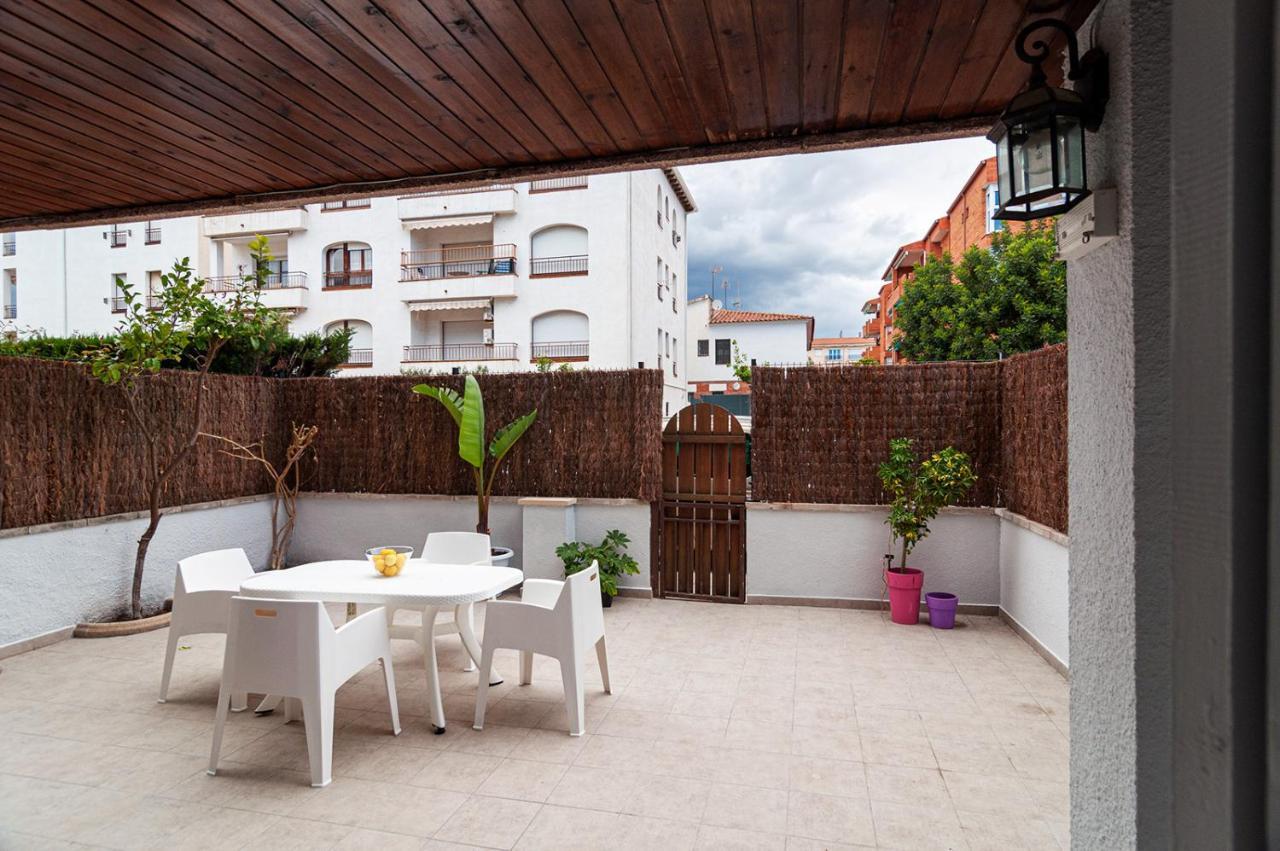 Near Beaches Large Private Patio, Aircon & Community Pool Coma-Ruga Extérieur photo